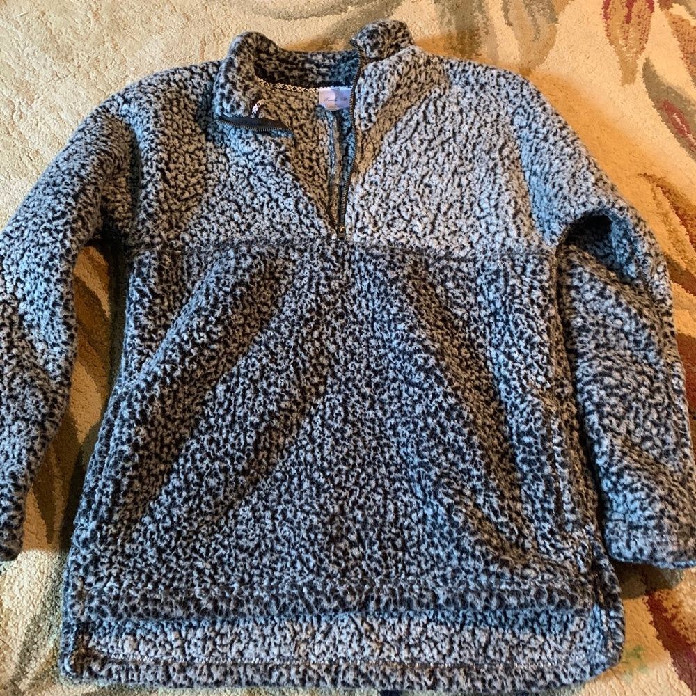 Emily B Oversized sherpa sweater small